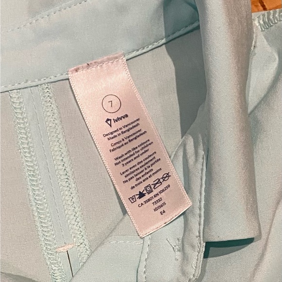 Ivivva size 7 button up tank top. - Picture 4 of 4